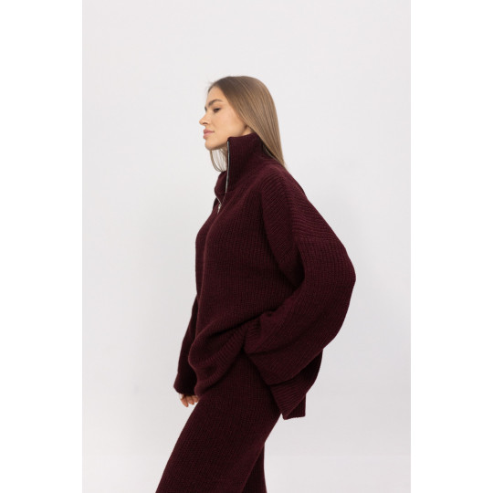 КОСТЮМ В'ЯЗАНИЙ З БІГУНЦЕМ KS04